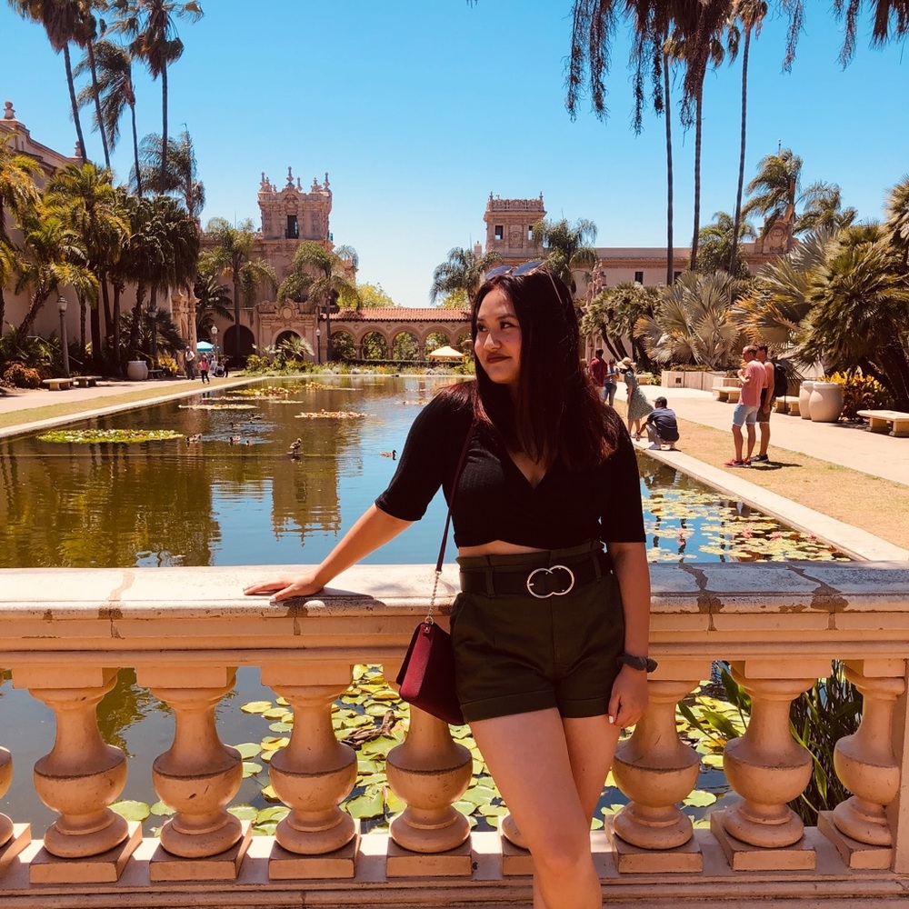 Meet your Posher, Camilla